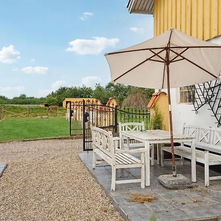 Pet Friendly In Holiday home *